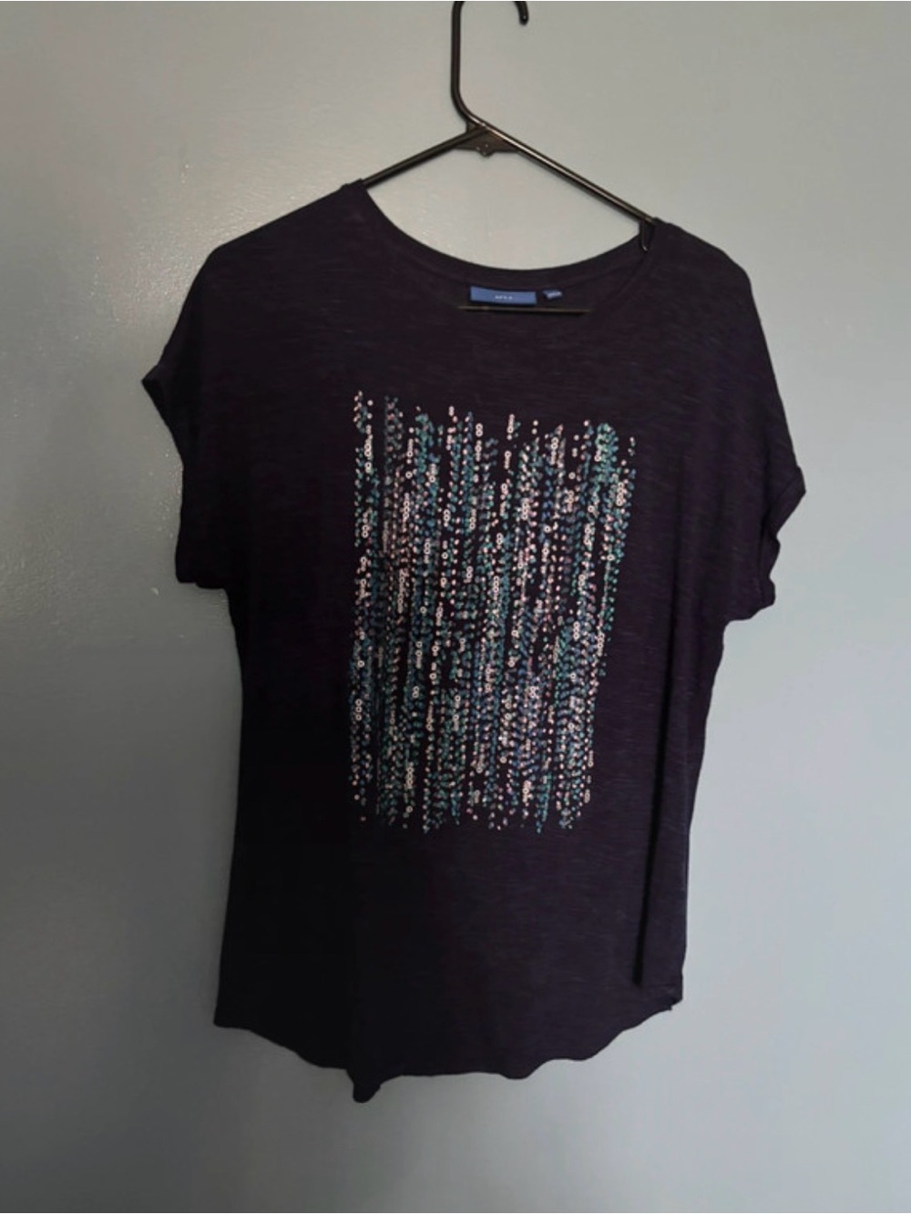 Apt. 9 Short Sleeve Tee with Vertical Sequin-Style Print